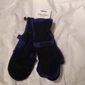 Calvin Klein winter gloves